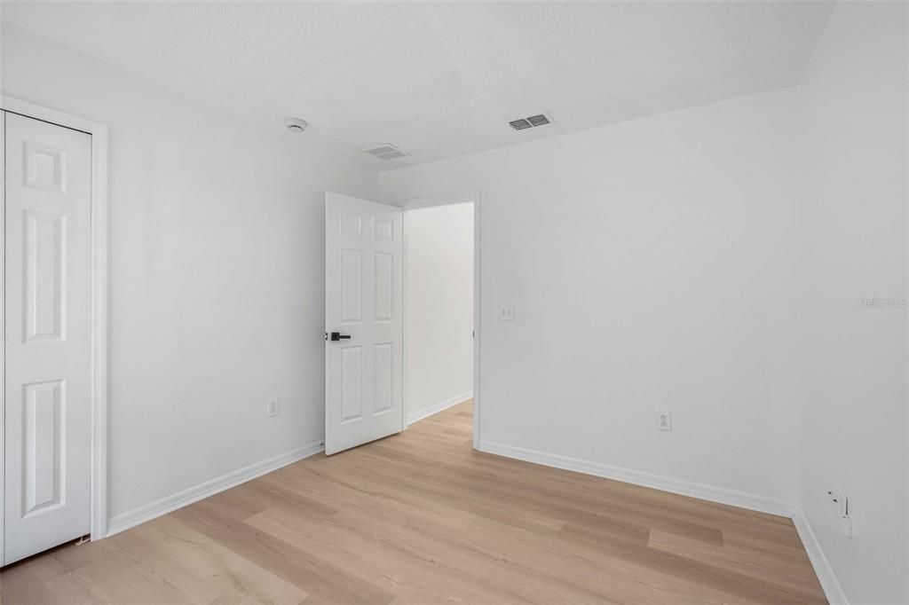 En Venta: $375,000 (4 camas, 2 baños, 1694 Pies cuadrados)