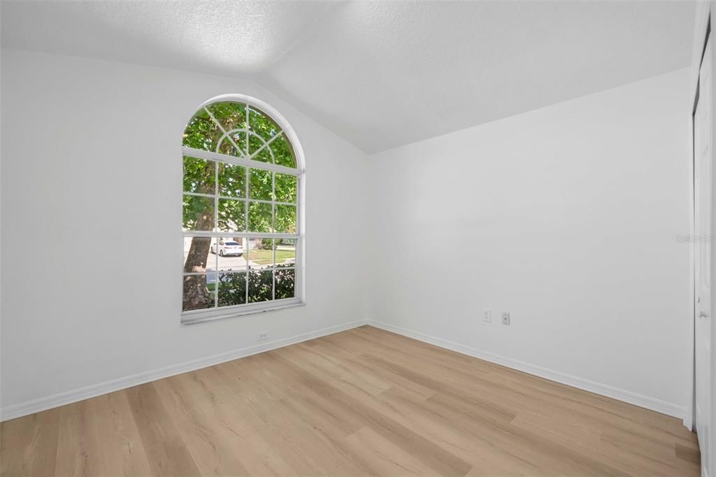 En Venta: $375,000 (4 camas, 2 baños, 1694 Pies cuadrados)