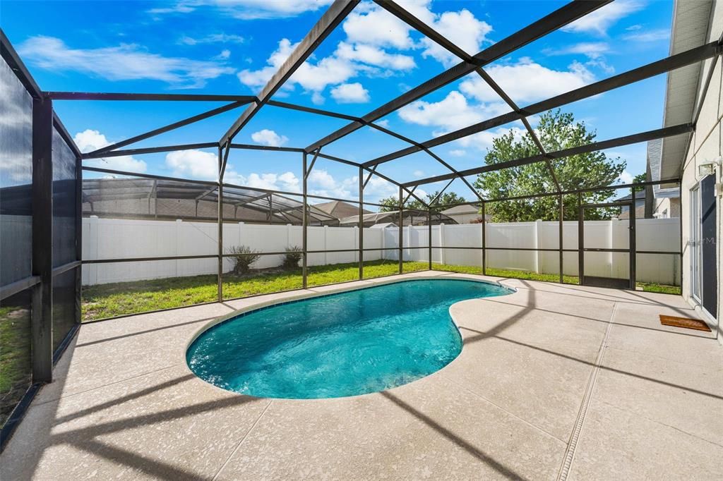 En Venta: $375,000 (4 camas, 2 baños, 1694 Pies cuadrados)