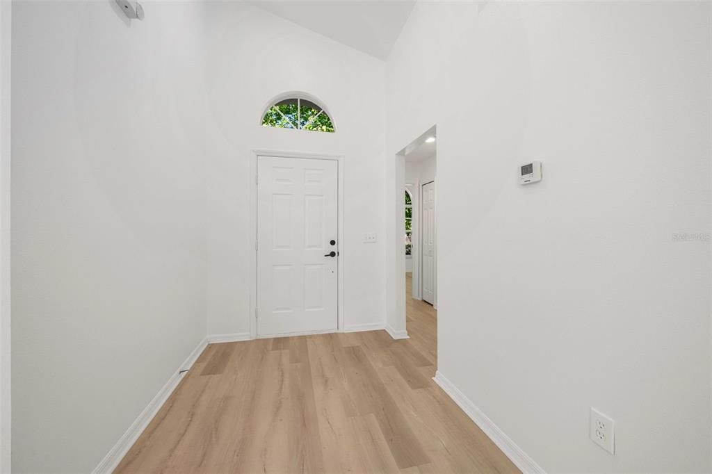 En Venta: $375,000 (4 camas, 2 baños, 1694 Pies cuadrados)