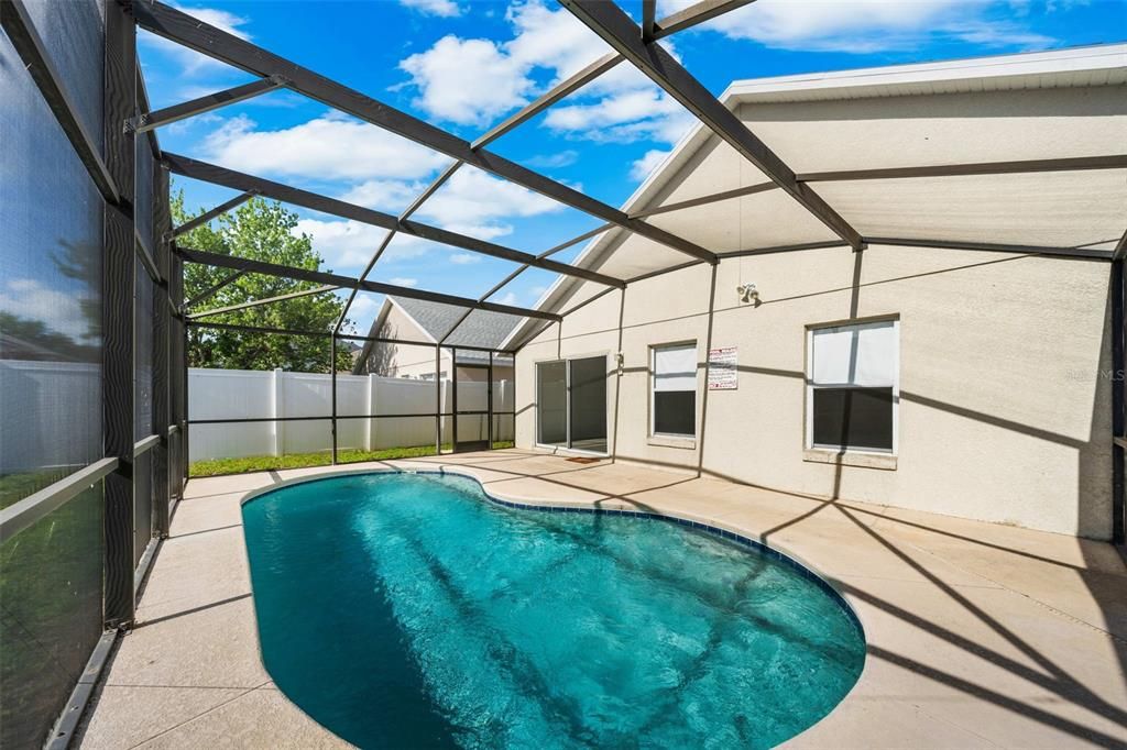 En Venta: $375,000 (4 camas, 2 baños, 1694 Pies cuadrados)