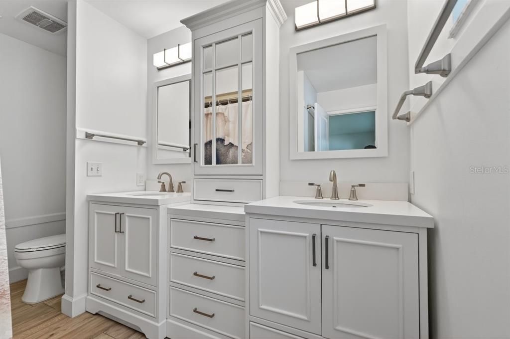 For Sale: $650,000 (3 beds, 2 baths, 1648 Square Feet)