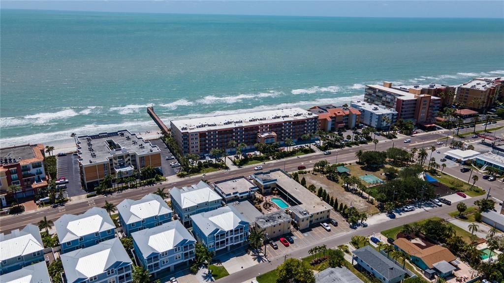 For Sale: $299,999 (0 beds, 1 baths, 255 Square Feet)
