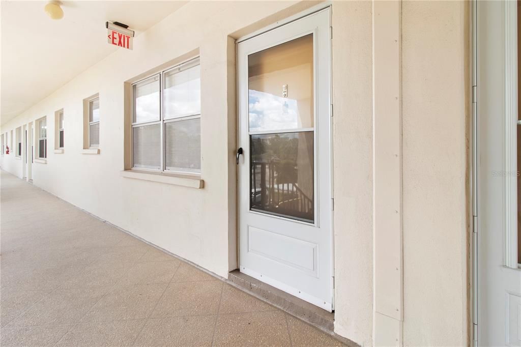 For Sale: $125,000 (1 beds, 1 baths, 600 Square Feet)