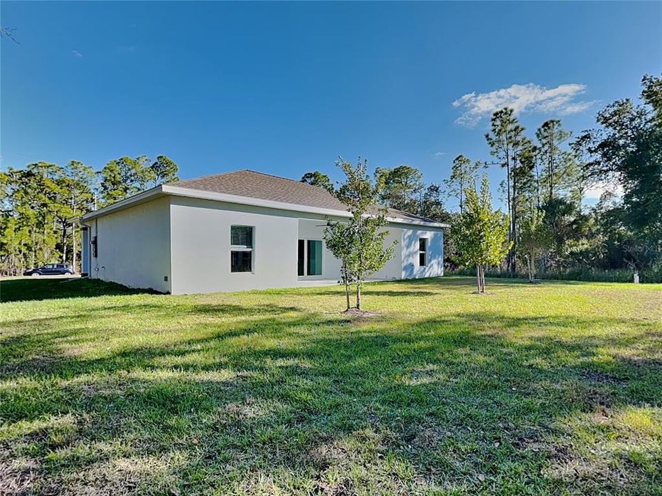 Activo con contrato: $299,900 (3 camas, 2 baños, 1548 Pies cuadrados)