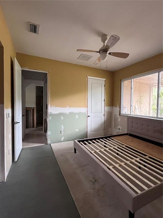 En Venta: $399,900 (3 camas, 3 baños, 1703 Pies cuadrados)