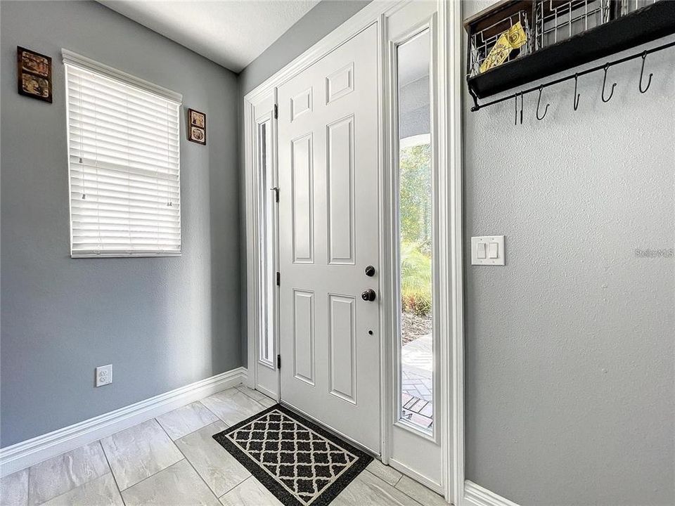 For Rent: $3,400 (5 beds, 3 baths, 2779 Square Feet)