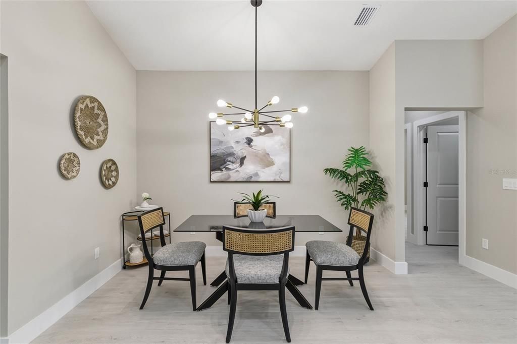 Active With Contract: $520,000 (4 beds, 2 baths, 1648 Square Feet)