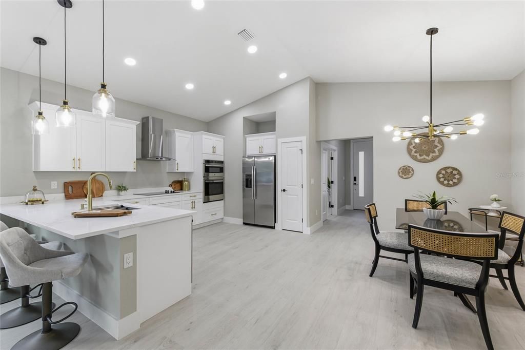 Active With Contract: $520,000 (4 beds, 2 baths, 1648 Square Feet)