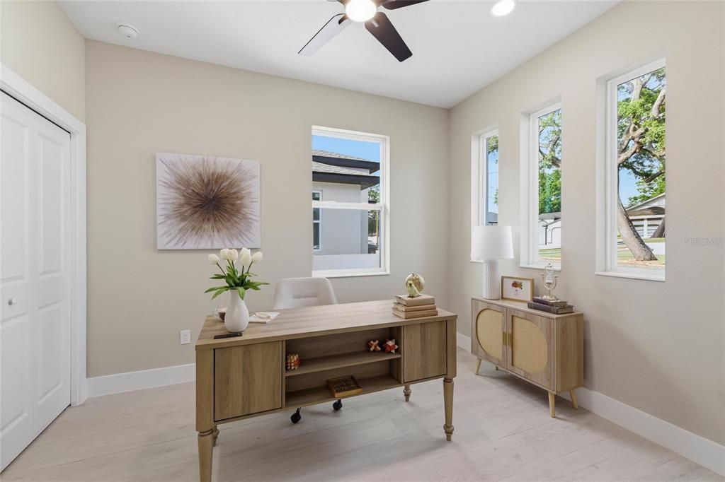 Active With Contract: $520,000 (4 beds, 2 baths, 1648 Square Feet)