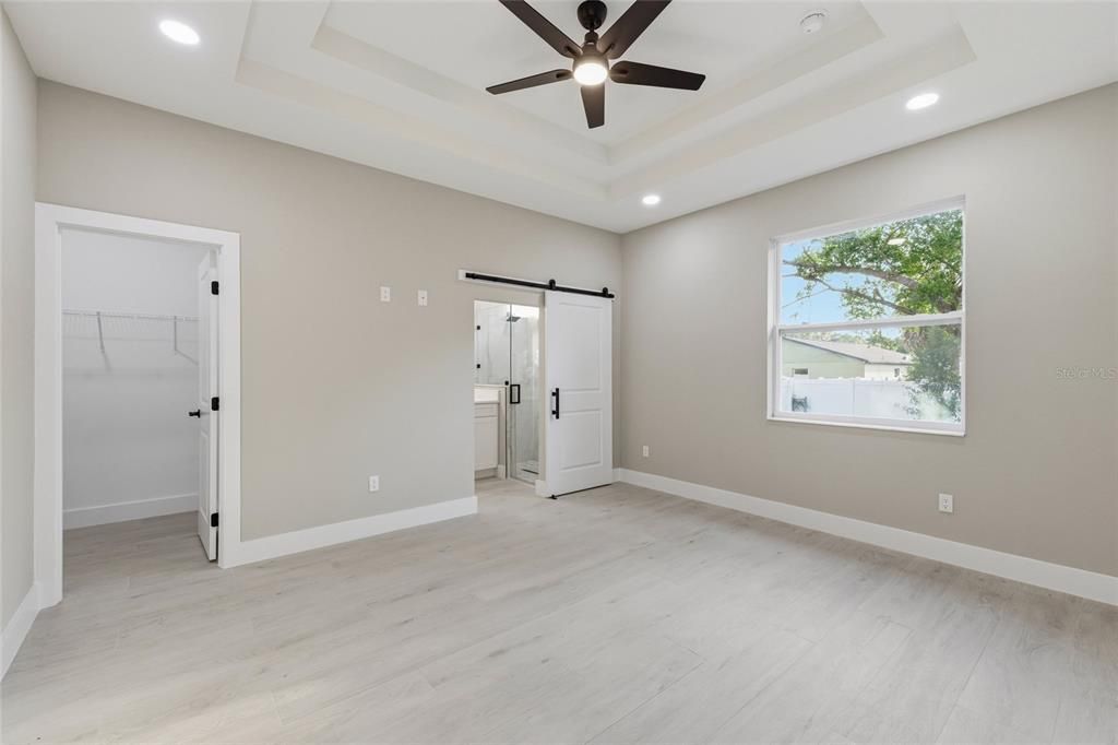 Active With Contract: $520,000 (4 beds, 2 baths, 1648 Square Feet)