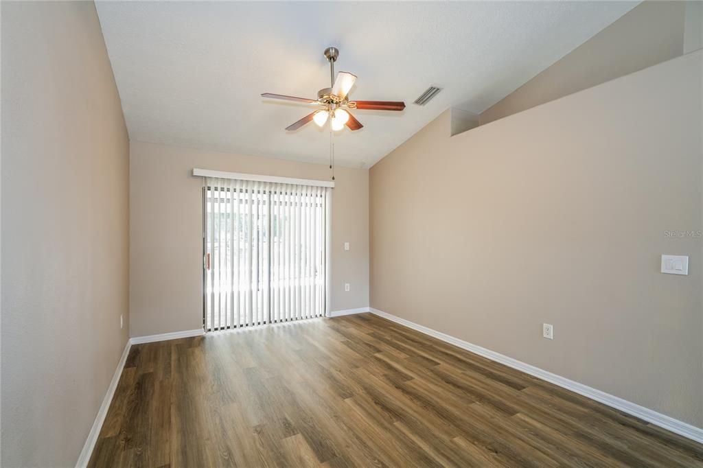 For Sale: $455,000 (3 beds, 2 baths, 2026 Square Feet)