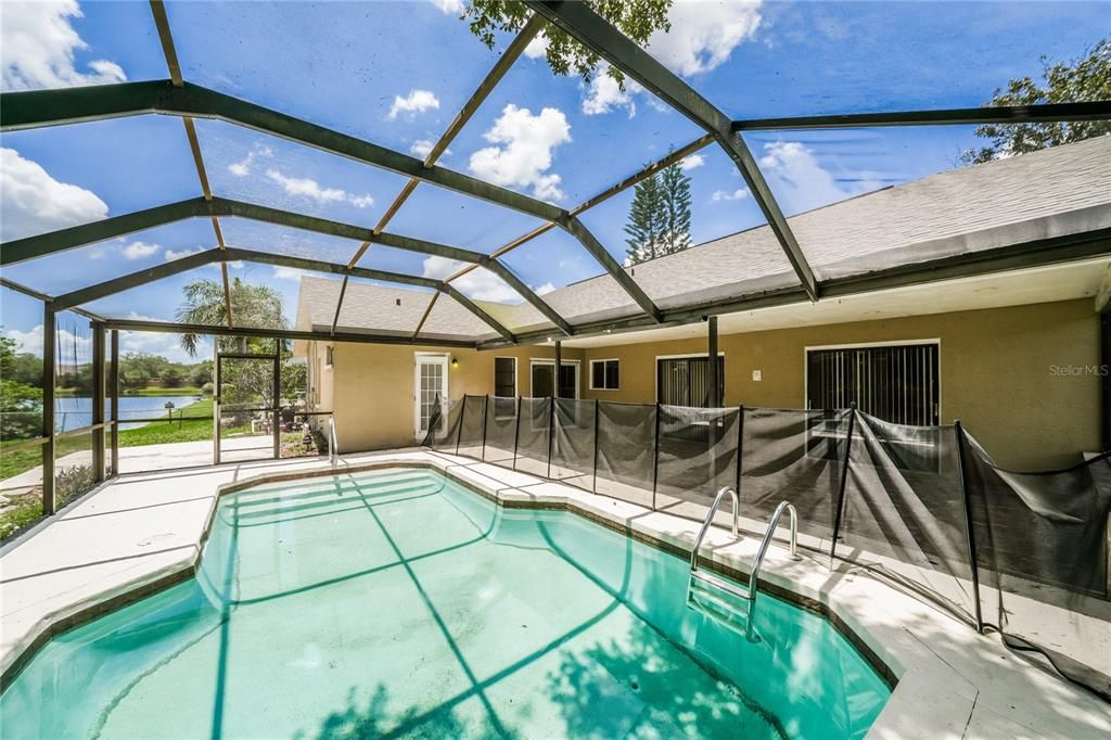 For Sale: $455,000 (3 beds, 2 baths, 2026 Square Feet)