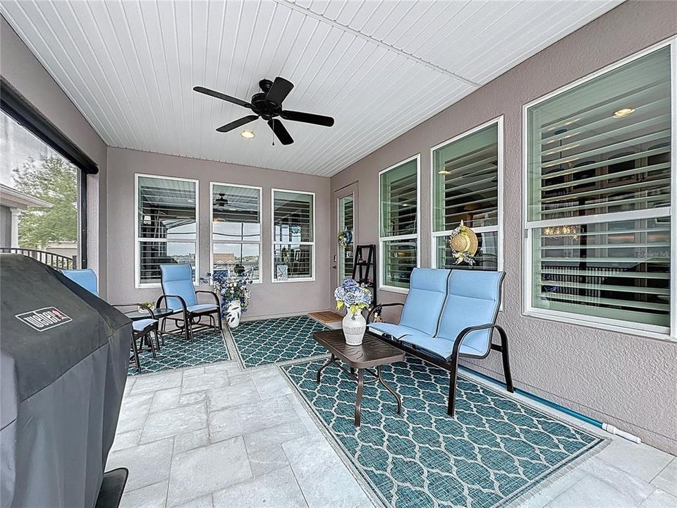For Sale: $500,000 (2 beds, 2 baths, 1918 Square Feet)