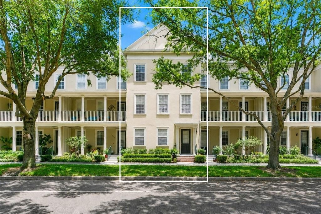 For Rent: $4,250 (3 beds, 3 baths, 2217 Square Feet)