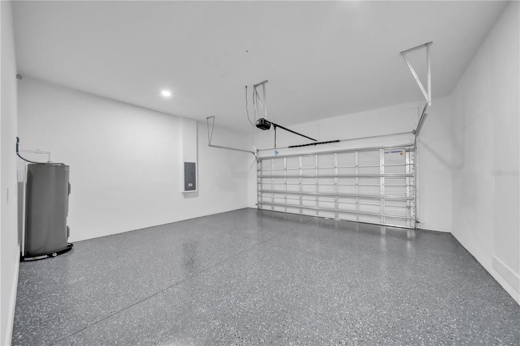 На продажу: $389,000 (3 спален, 2 ванн, 1742 Квадратных фут)