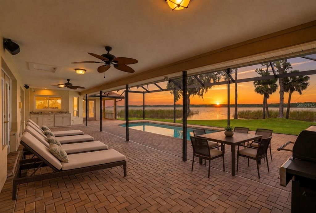 En Venta: $1,850,000 (3 camas, 3 baños, 3378 Pies cuadrados)