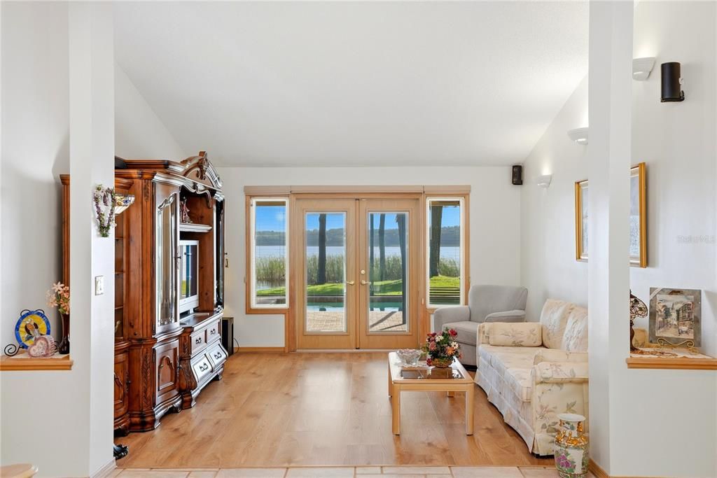 En Venta: $1,850,000 (3 camas, 3 baños, 3378 Pies cuadrados)