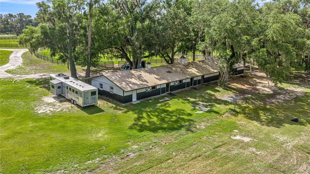 En Venta: $2,995,000 (3 camas, 2 baños, 2355 Pies cuadrados)