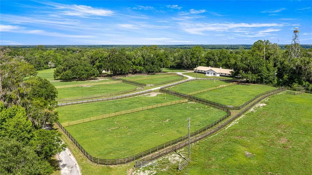 En Venta: $2,995,000 (3 camas, 2 baños, 2355 Pies cuadrados)