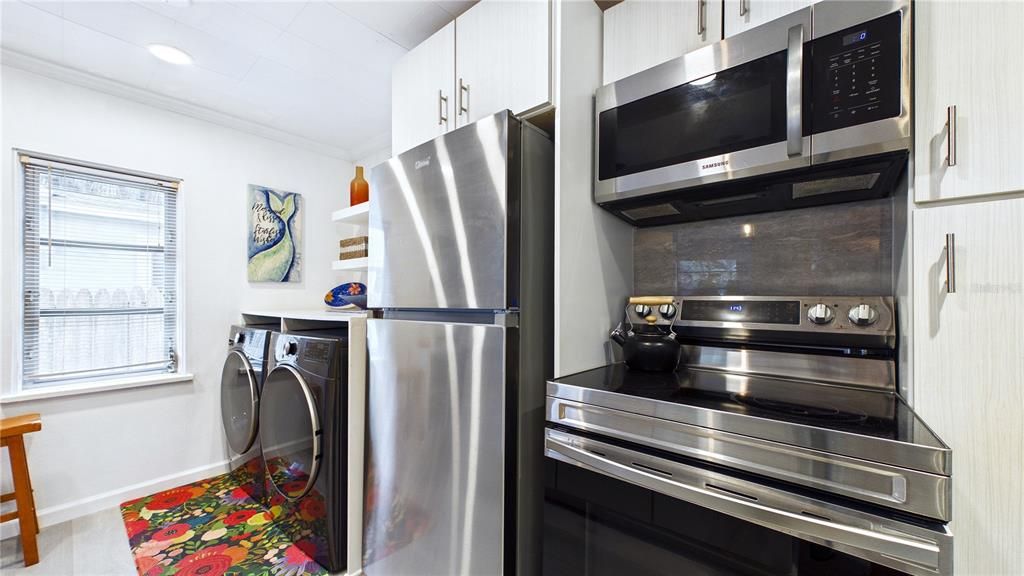 For Sale: $500,000 (0 beds, 0 baths, 1044 Square Feet)