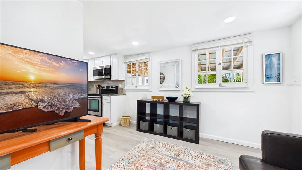 For Sale: $500,000 (0 beds, 0 baths, 1044 Square Feet)