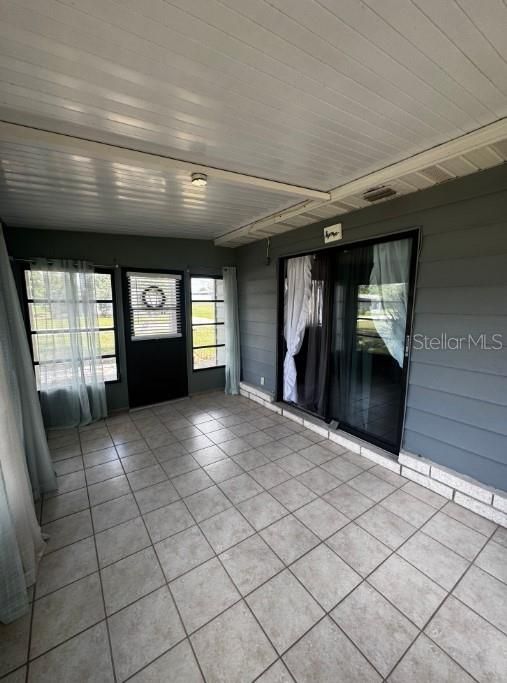 For Rent: $1,500 (2 beds, 2 baths, 1144 Square Feet)
