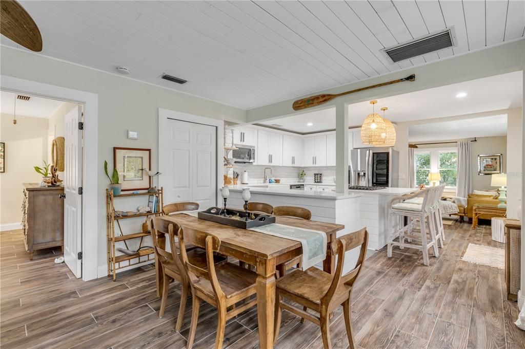 For Sale: $995,000 (0 beds, 0 baths, 2574 Square Feet)