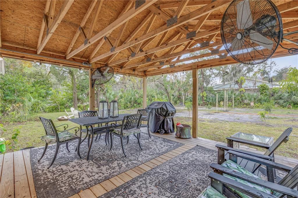 For Sale: $995,000 (0 beds, 0 baths, 2574 Square Feet)