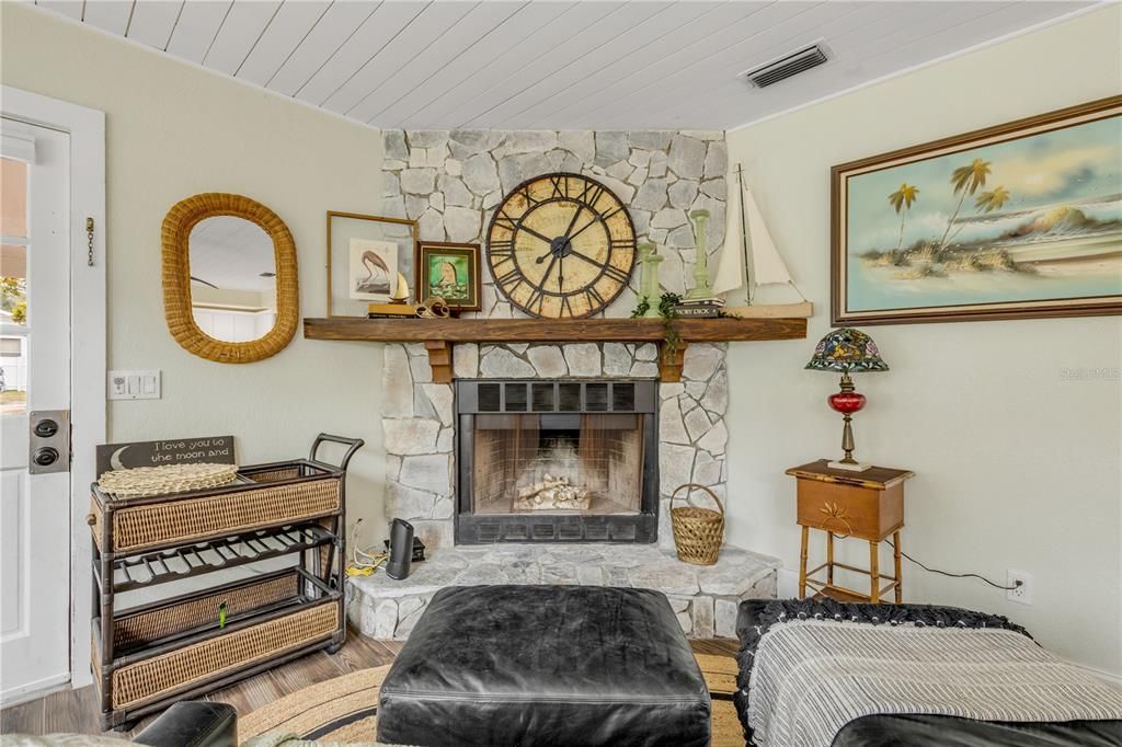 For Sale: $995,000 (0 beds, 0 baths, 2574 Square Feet)