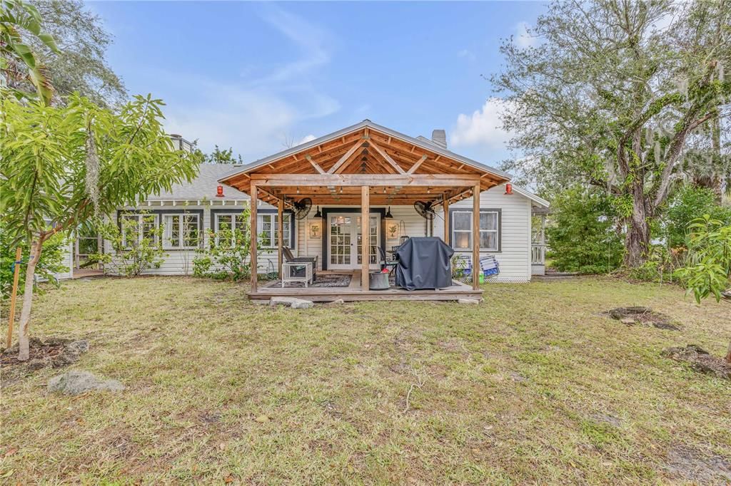 For Sale: $995,000 (0 beds, 0 baths, 2574 Square Feet)