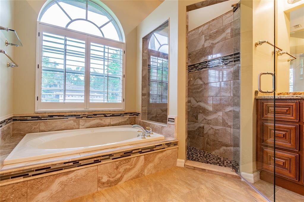 В аренду: $5,900 (4 спален, 3 ванн, 2907 Квадратных фут)