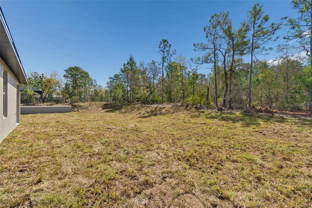 For Sale: $564,900 (5 beds, 3 baths, 2637 Square Feet)
