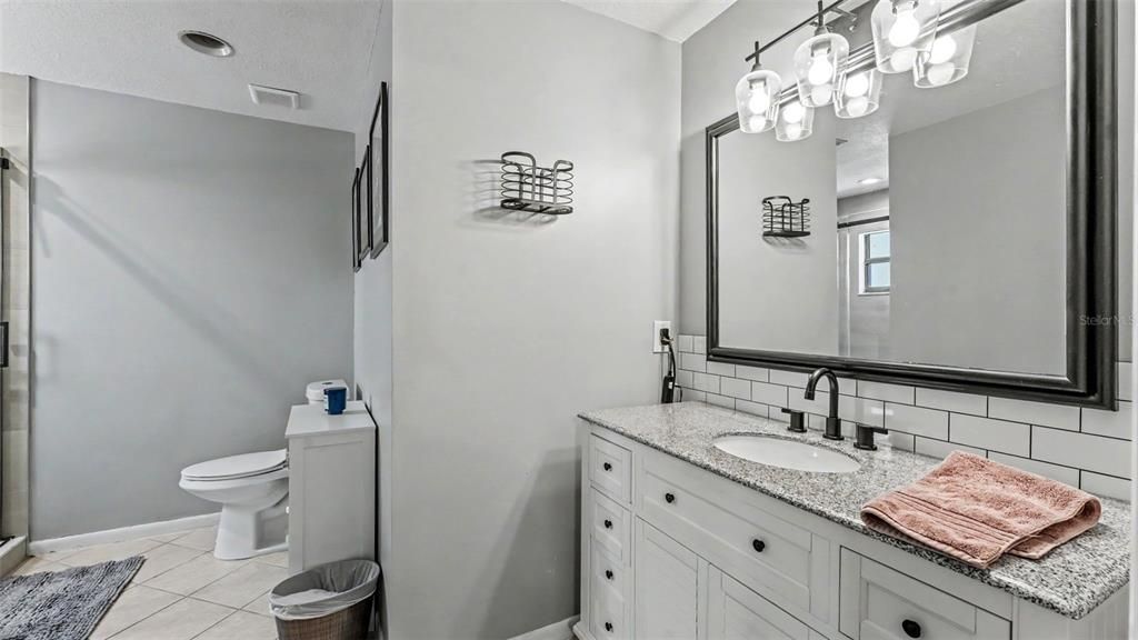 For Sale: $329,900 (3 beds, 2 baths, 1587 Square Feet)