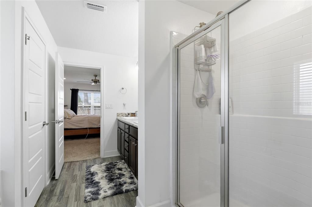 For Sale: $439,900 (4 beds, 2 baths, 2136 Square Feet)