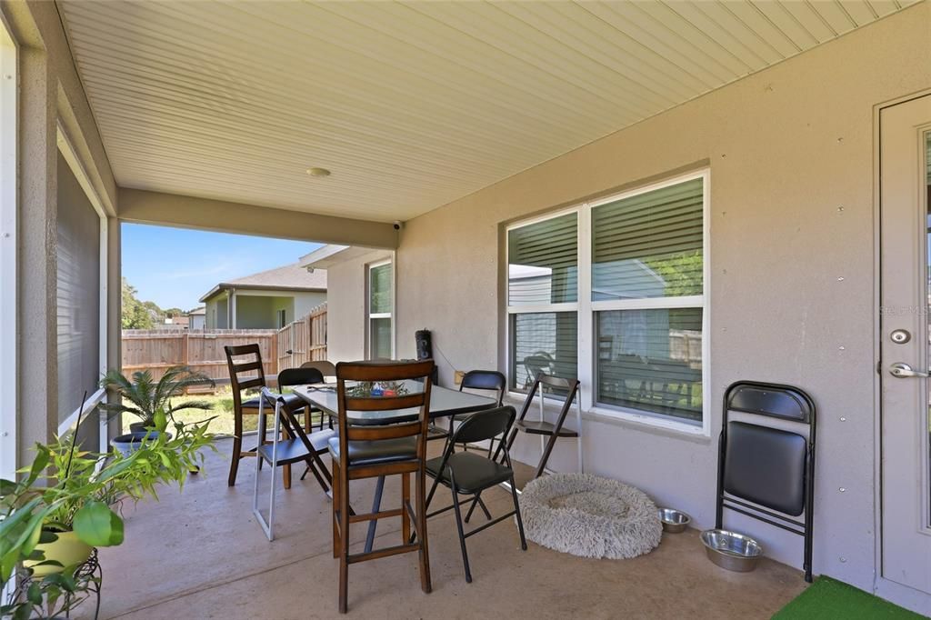 For Sale: $439,900 (4 beds, 2 baths, 2136 Square Feet)