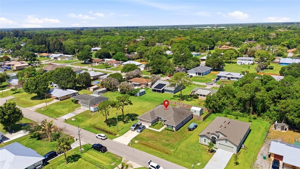 For Sale: $439,900 (4 beds, 2 baths, 2136 Square Feet)