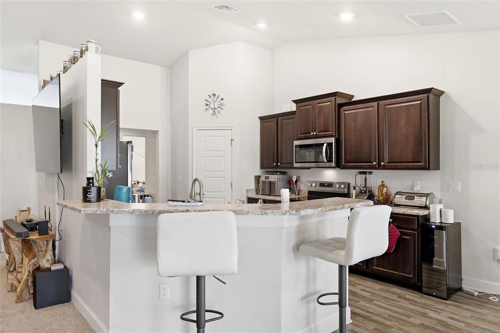 For Sale: $439,900 (4 beds, 2 baths, 2136 Square Feet)