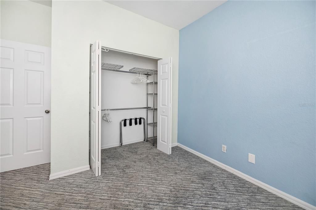 For Sale: $289,900 (2 beds, 2 baths, 1364 Square Feet)