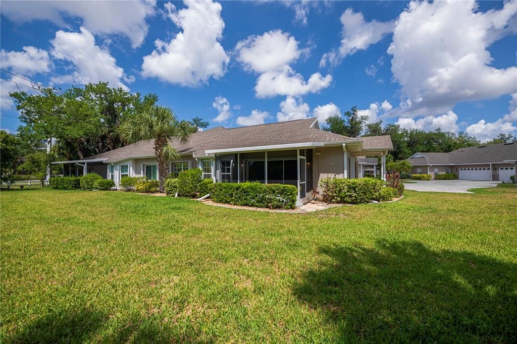For Sale: $289,900 (2 beds, 2 baths, 1364 Square Feet)