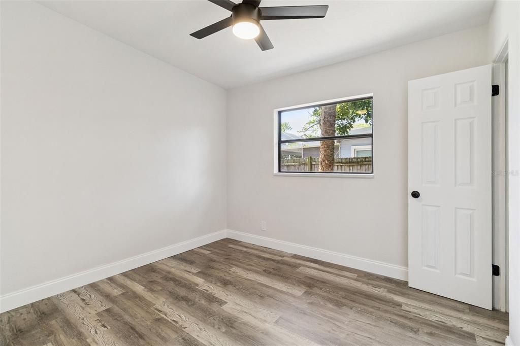 For Sale: $275,000 (3 beds, 1 baths, 1392 Square Feet)