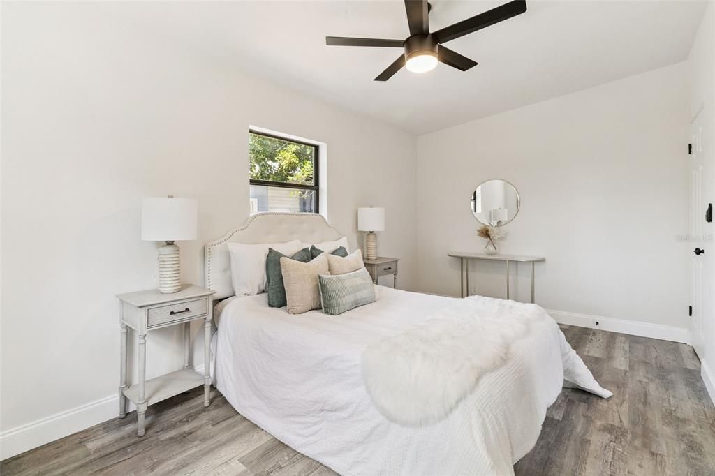For Sale: $275,000 (3 beds, 1 baths, 1392 Square Feet)