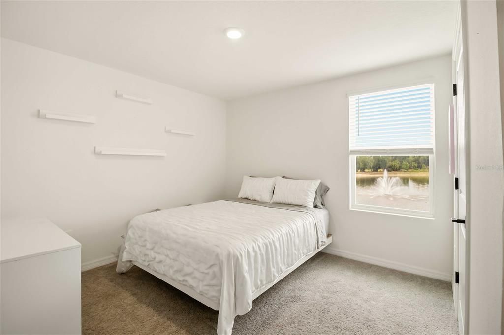 For Sale: $410,000 (3 beds, 2 baths, 1960 Square Feet)