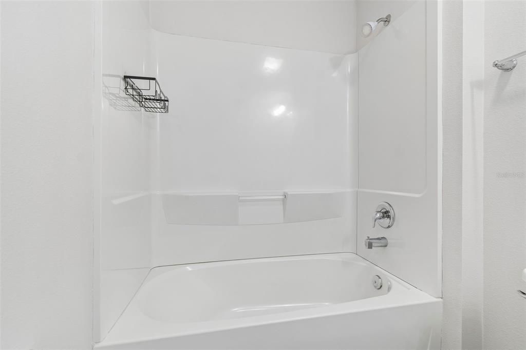 En Venta: $325,000 (3 camas, 2 baños, 1458 Pies cuadrados)
