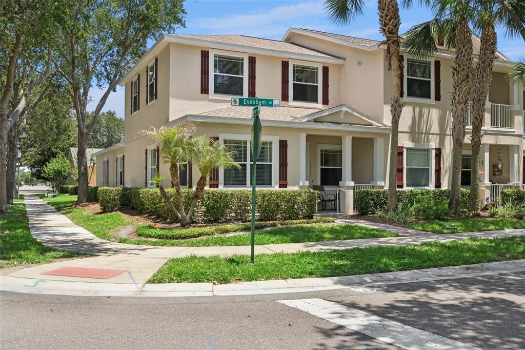 For Sale: $435,000 (3 beds, 2 baths, 1847 Square Feet)