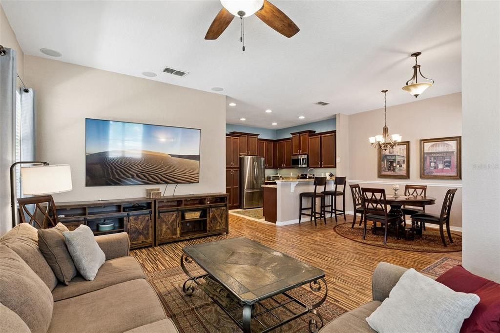 For Sale: $435,000 (3 beds, 2 baths, 1847 Square Feet)