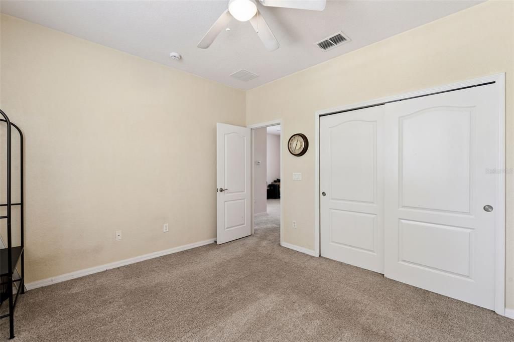 For Sale: $435,000 (3 beds, 2 baths, 1847 Square Feet)