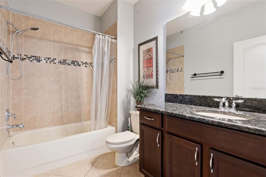 For Sale: $435,000 (3 beds, 2 baths, 1847 Square Feet)