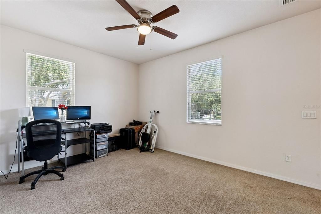 For Sale: $435,000 (3 beds, 2 baths, 1847 Square Feet)
