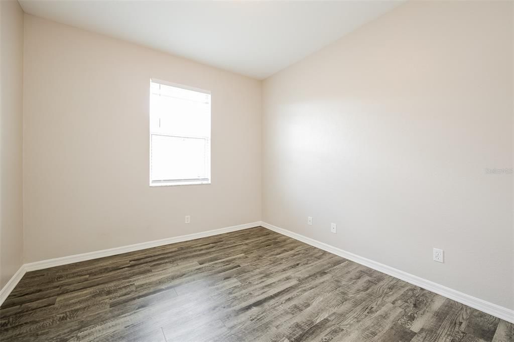 En Venta: $300,000 (3 camas, 2 baños, 1517 Pies cuadrados)
